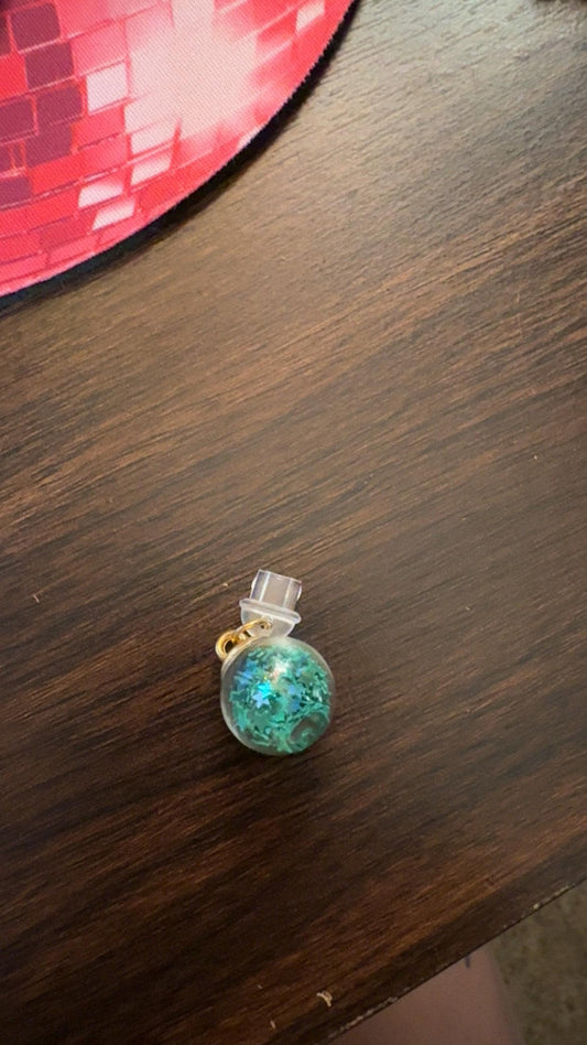 Christmas Kindle Dust Plug Charms